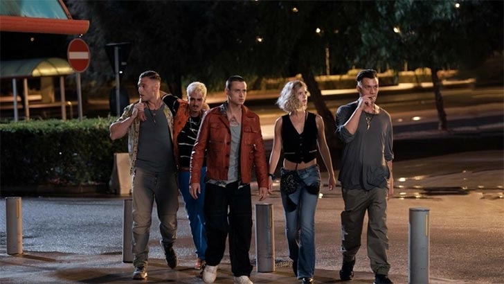 Žiūrėti vaizdo įrašą